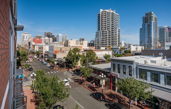 Fully Furnished and Highly Upgraded Corporate, Vacation or Long-term Gaslamp Quarter 1 Bedroom!