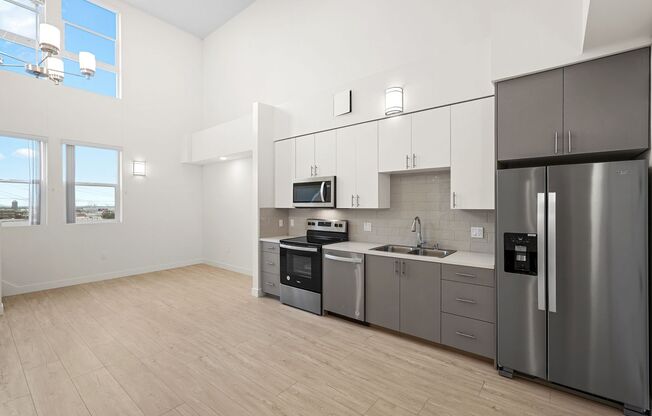 2 beds, 1 bath, 1,005 sqft, $3,645, Unit 502