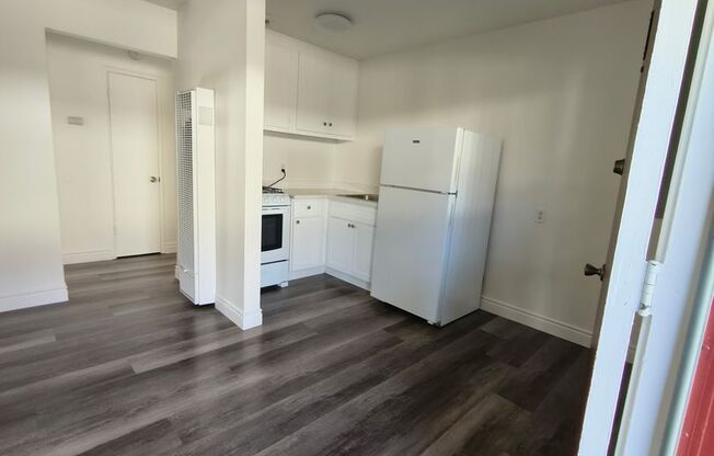 1 bed, 1 bath, 504 sqft, $1,895, Unit 21