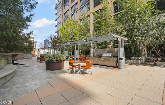 1 bed, 1 bath, 880 sqft, $2,800, Unit 1605