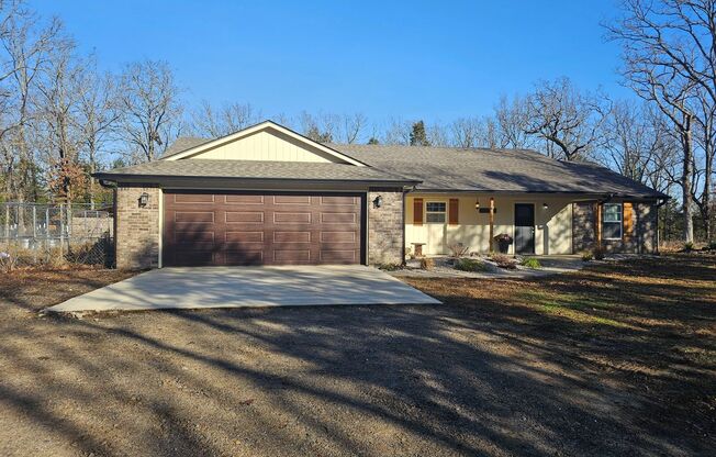 Beautiful 3 Bed 2 Bath Home on 2.5 Acres for Rent!