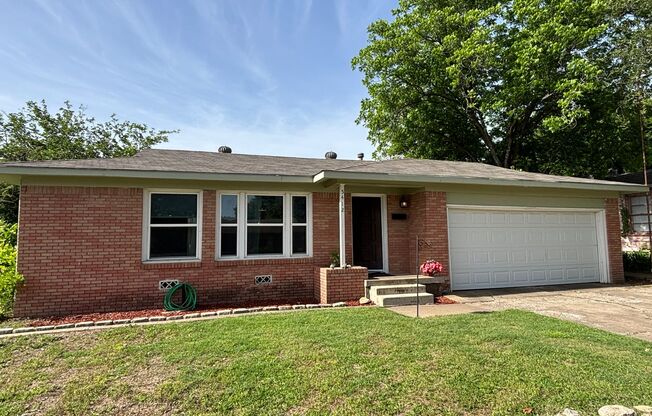 Charming 3-Bedroom Home in Birdville ISD!