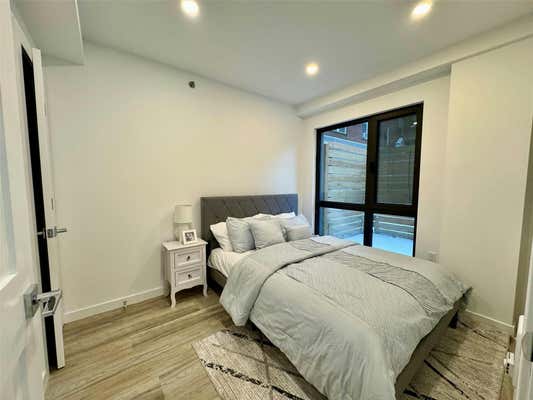 1 bed, 1 bath, 550 sqft, $2,400, Unit 1D