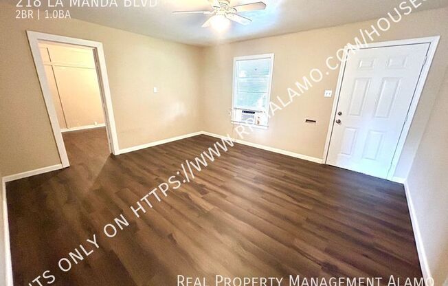 218 LA MANDA BLVD