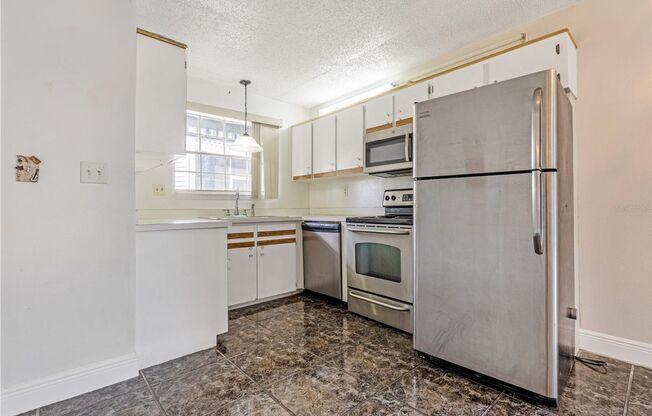 313 Dirksen Dr, #G4, Debary, FL 32713