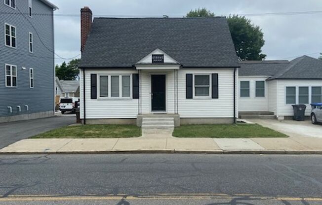 485 Admiral St