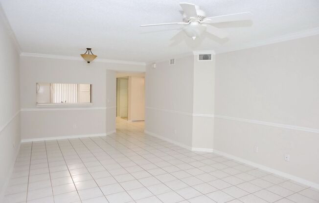 ANNUAL RENTAL - 2 Bedroom, 2 Bath Condo in North Naples