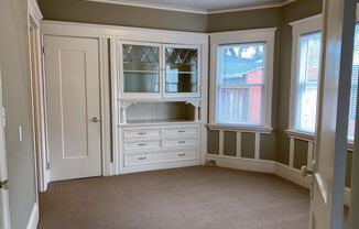 Hartz Property Management Presents: 63 Echo Ave, Oakland, CA