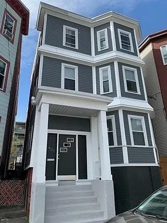 420 SARATOGA ST
