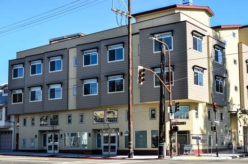 Stranda Apartments