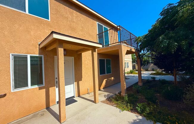 Welcome to Your Bright and Spacious Upstairs Apartment with Private Balcony!