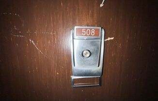 2 beds, 1 bath, 800 sqft, $975, Unit 508