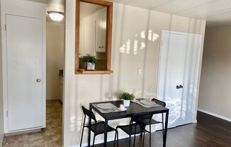 1 bed, 1 bath, 545 sqft, $1,475, Unit 305