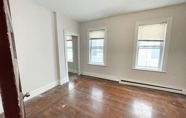 3 beds, 1.5 baths, $3,800, Unit 2