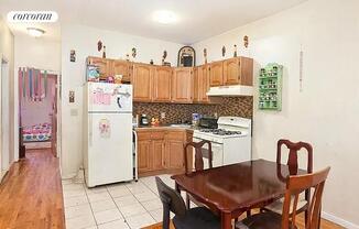 2 beds, 1 bath, $3,000, Unit 2