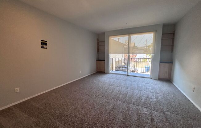 1 bed, 1 bath, 705 sqft, $3,190, Unit 103