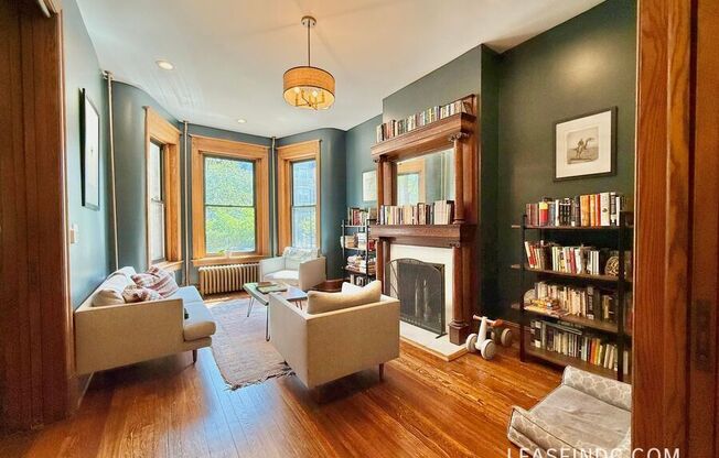 2326 1 ST NW