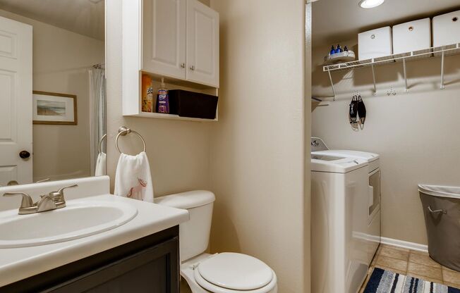 Spacious 4 Bedroom in 80923