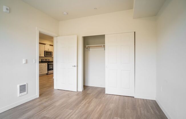 1 bed, 1 bath, 655 sqft, $1,395, Unit 313