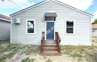 2702 OBSERVATION DR FRONT
