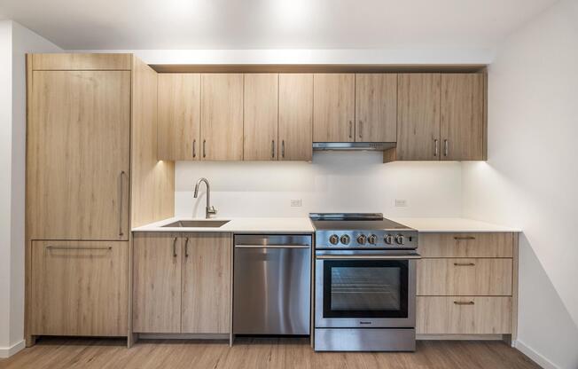 Studio, 1 bath, $3,250, Unit PH116