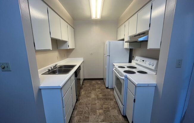 Fremont condo has nice recent upgrades!