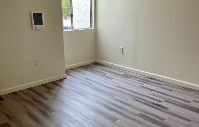 3 beds, 2 baths, 1,000 sqft, $2,850, Unit 229