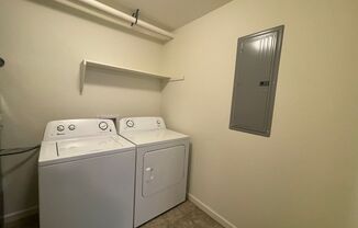 2 beds, 1 bath, 900 sqft, $995, Unit D