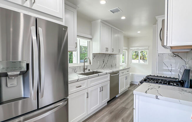 2749 GRIFFITH PARK BLVD