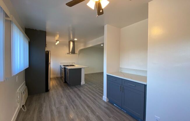 2 beds, 1 bath, 780 sqft, $2,495, Unit 13