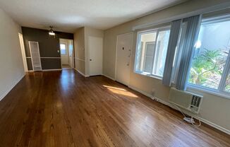 4239 Tujunga Avenue, Studio City CA 91604