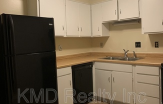 7907 OAK MDW CT
