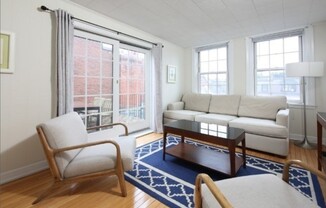 296 Marlborough St 1