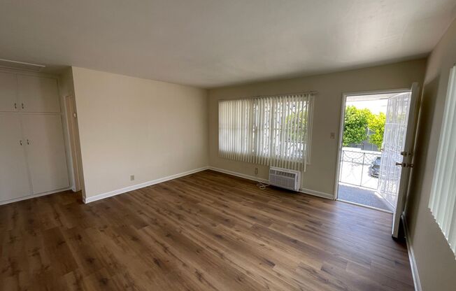 1137 E. California Ave. Glendale