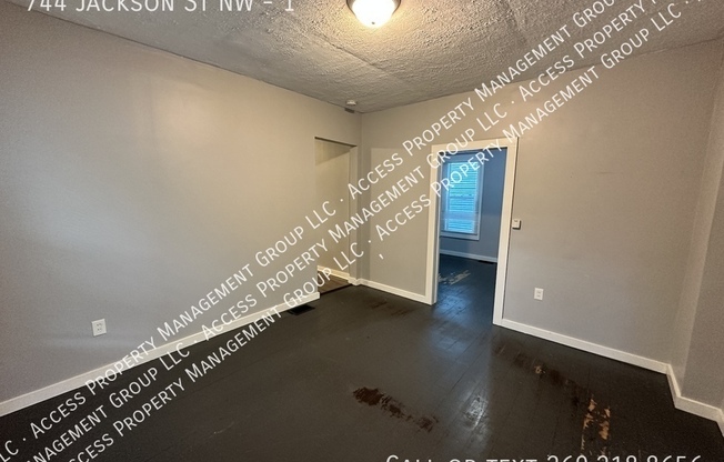 744 JACKSON ST NW