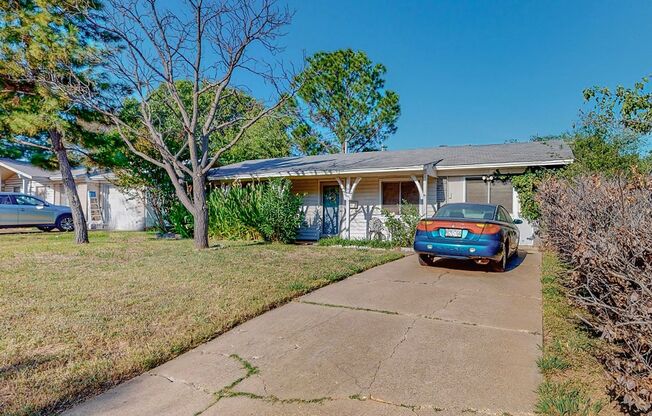 Available June | 3 Bedroom for Lease in Euless