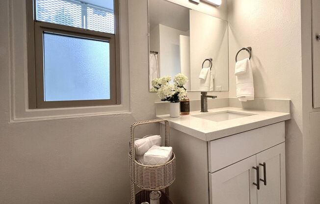 1 bed, 1 bath, 624 sqft, $1,795, Unit 312