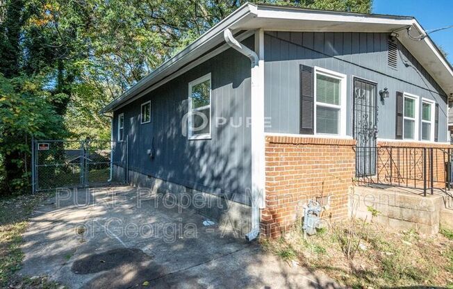 245 DOANE ST SW