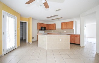 4 beds, 2 baths, $1,900