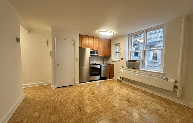 209 E 66 ST