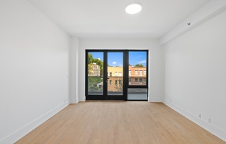 1 bed, 1 bath, $3,000, Unit PH-01