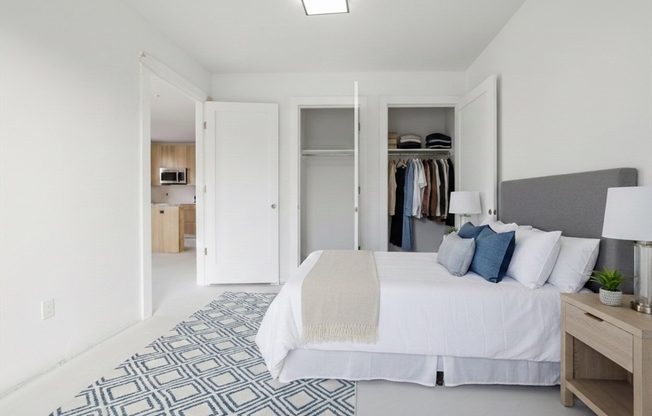 1 bed, 1 bath, 633 sqft, $4,100, Unit 511