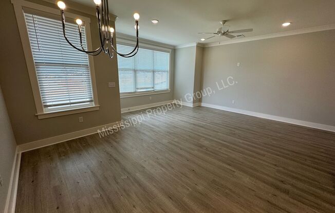 3BD/3.5BA - UNIT @ THE RESERVE