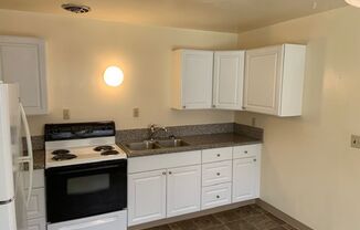 2 beds, 1 bath, 950 sqft, $1,750, Unit 5445