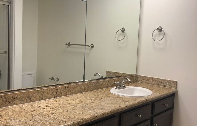 2 beds, 2 baths, 1,300 sqft, $3,200, Unit 101