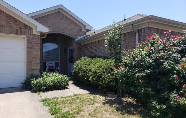 322 KINGFISHER LN