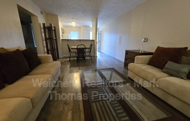 311 SWIFT AVE