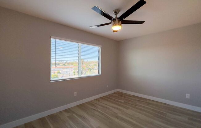 900-910 Manchester St