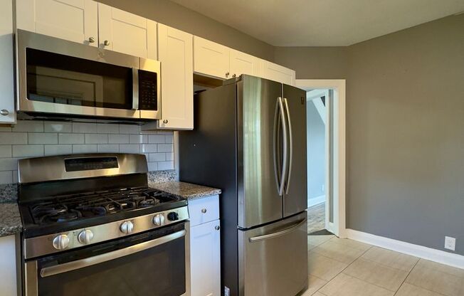 Charming 3Bed/1Bath in Parkville