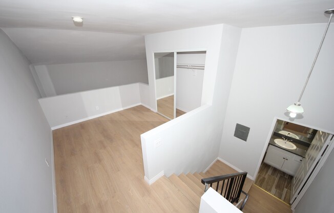 Studio, 1 bath, $2,450, Unit 203